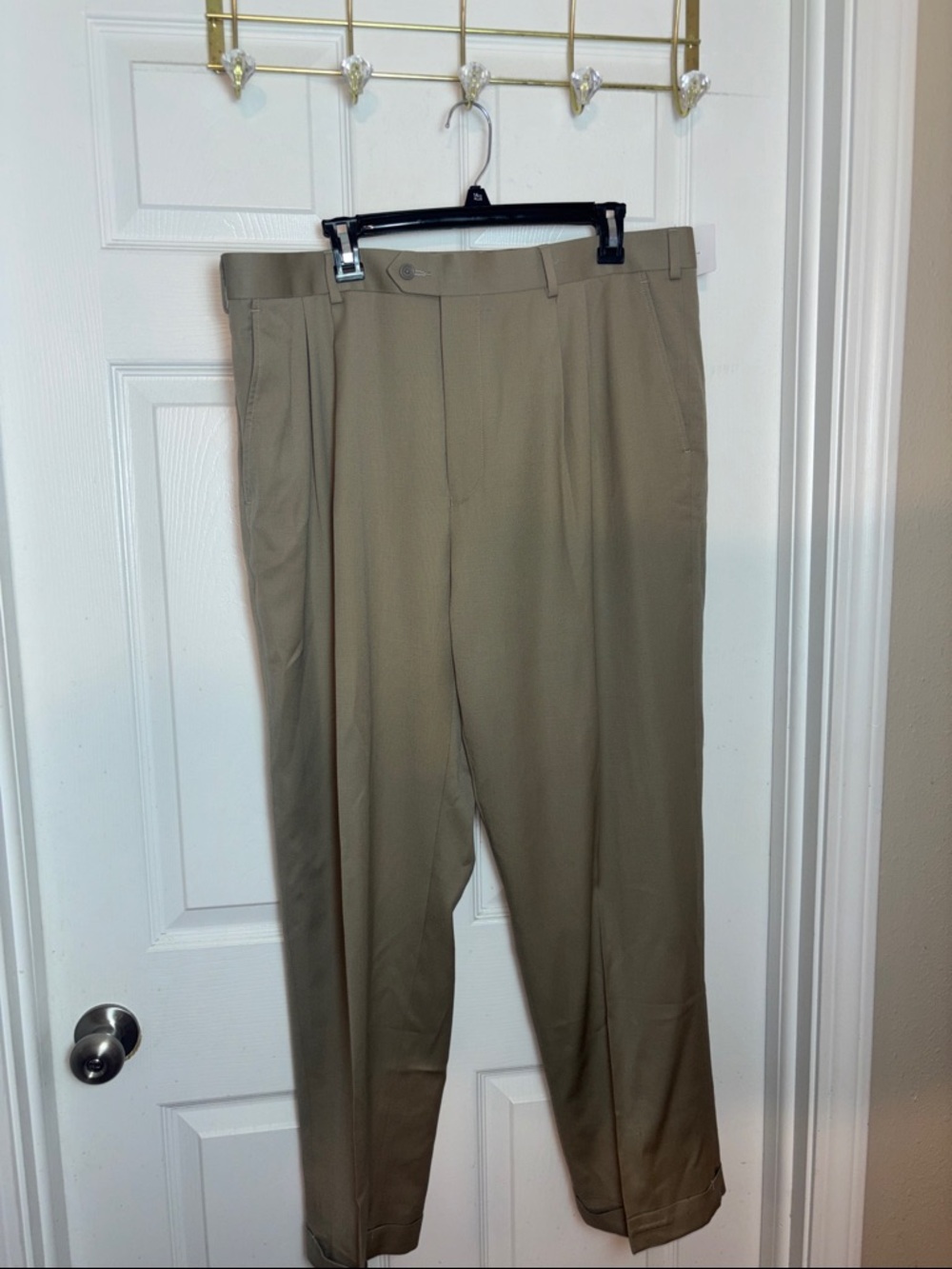 Irvine Park Men’s Khaki Chinos Pants 100% Worsted Wool Size 38